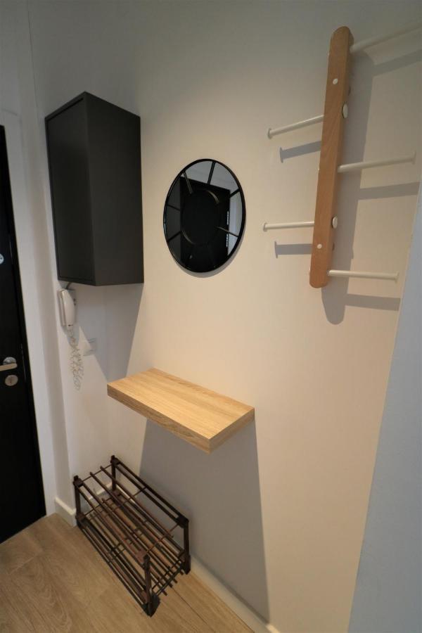 Charming City Center Apartment - Free Minibar Bukarest Exterior foto