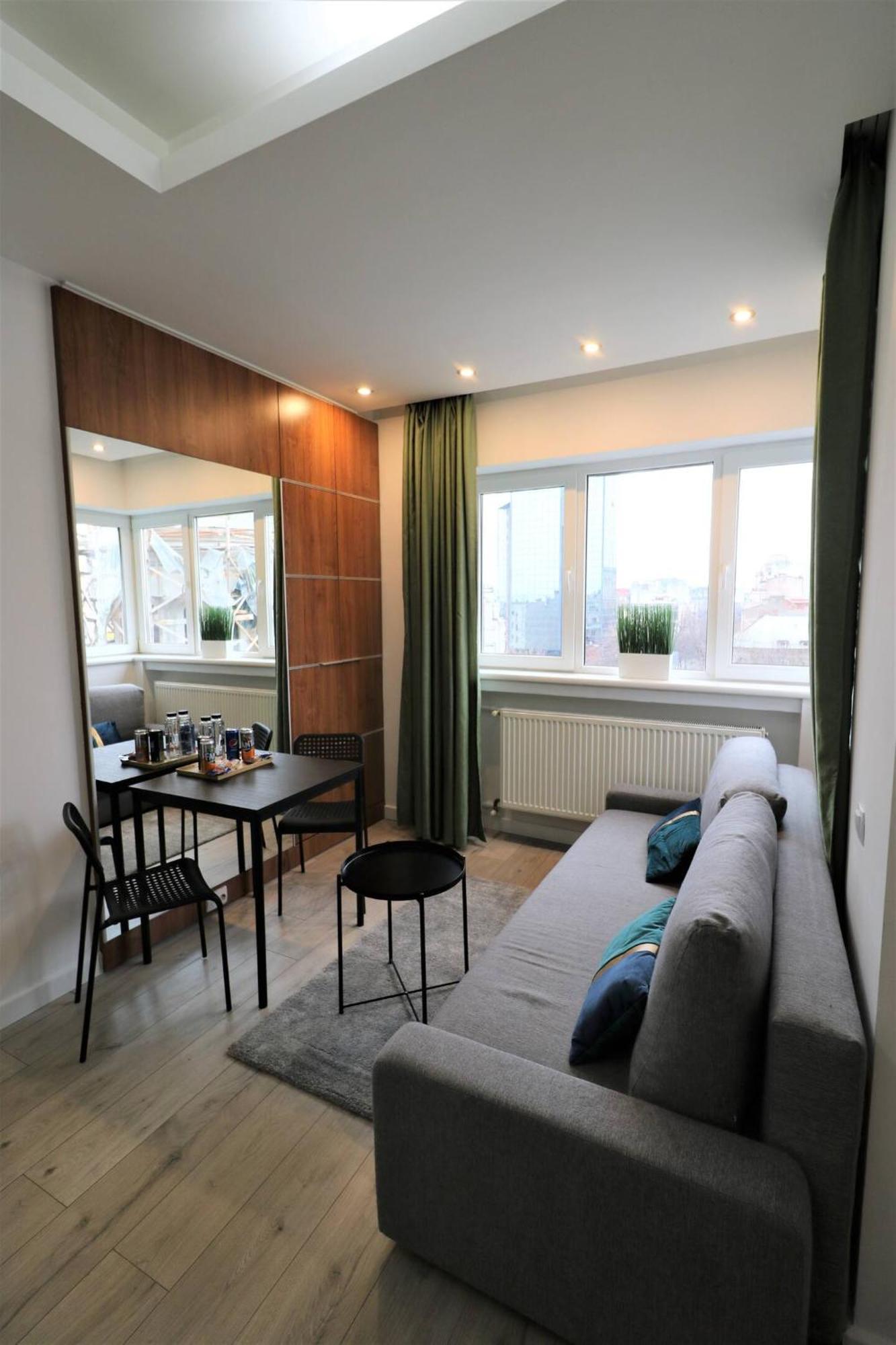 Charming City Center Apartment - Free Minibar Bukarest Exterior foto